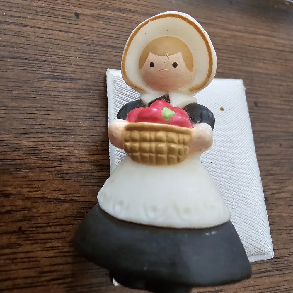 Hallmark apples bonnet dress